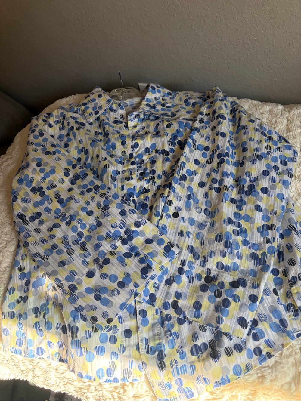 Draper and Damon’s blue polka dot 3/4 sleeve button up